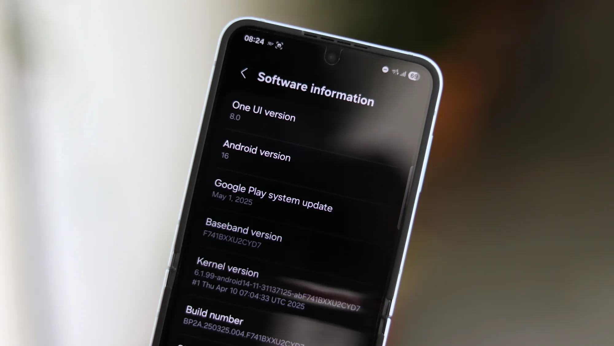 One UI 8 : Samsung peaufine son interface, modernise ses apps et relance son application Messages